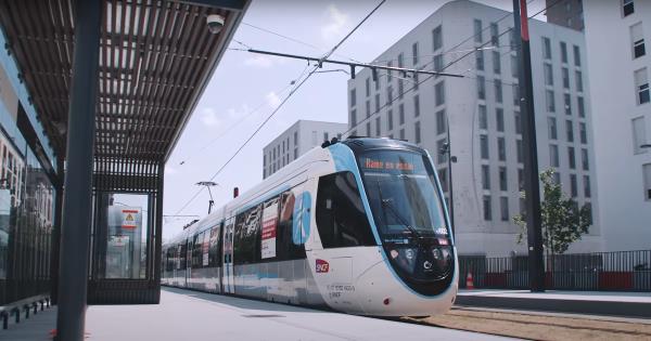 ？le-de-France：从évry到梅西的新T12有轨电车线路于本周六开通